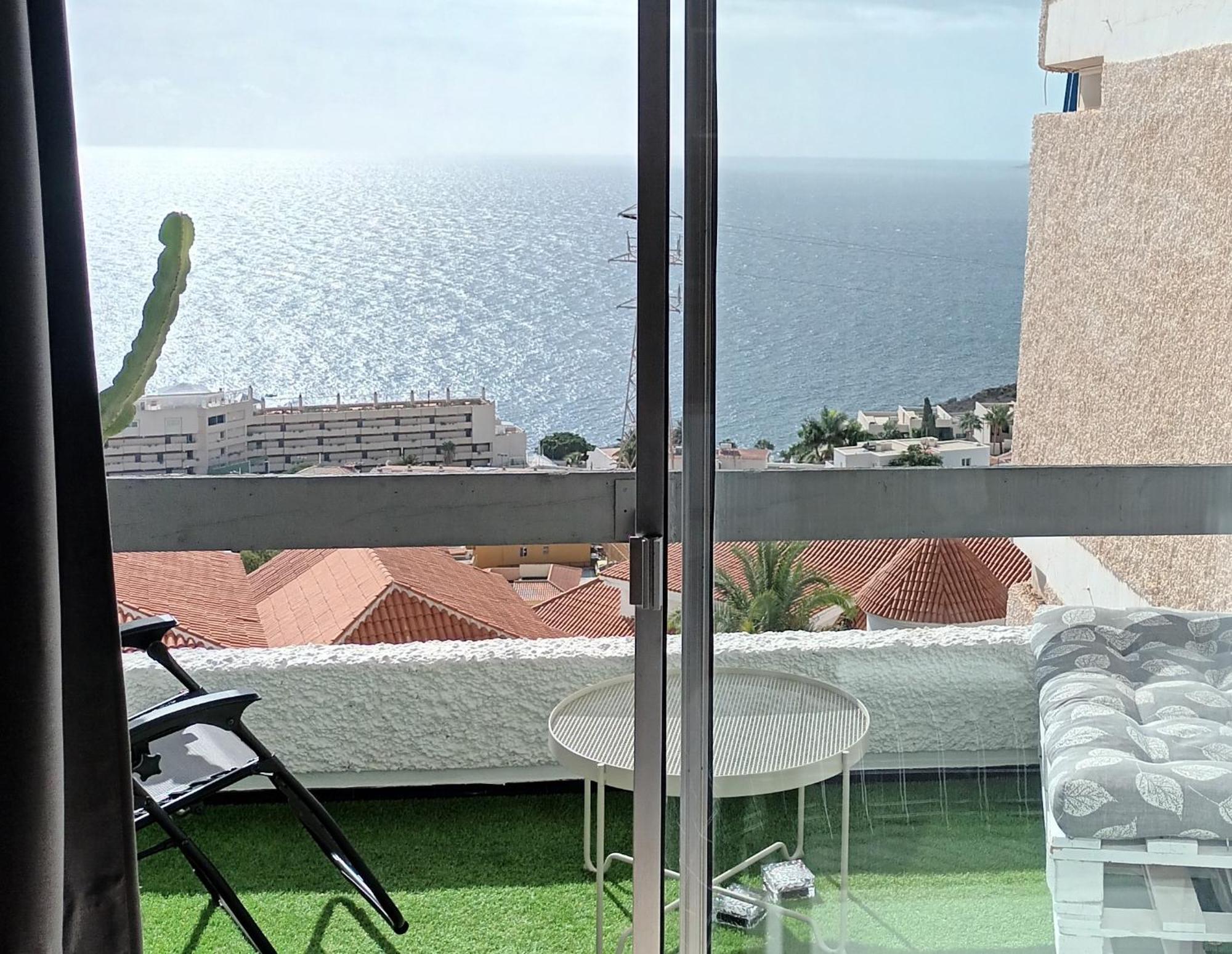 Modern Open-Plan Studio With Terrace And Sea View Tabaiba Eksteriør bilde